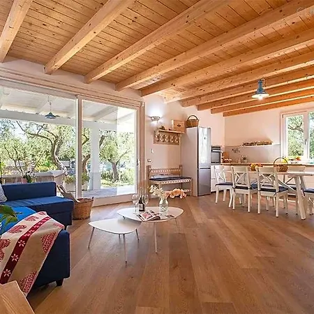 Villa Celeste Countryside Deluxe Near The Beaches Of Sardinia *