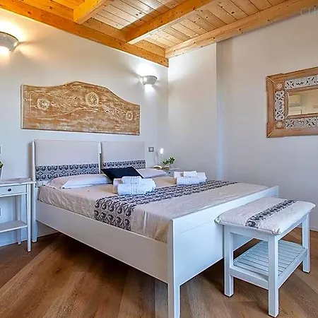 Celeste Countryside Deluxe Near The Beaches Of Sardinia *