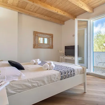 Willa Celeste Countryside Deluxe Near The Beaches Of Sardinia *