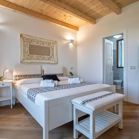 Celeste Countryside Deluxe Near The Beaches Of Sardinia Willa Alghero