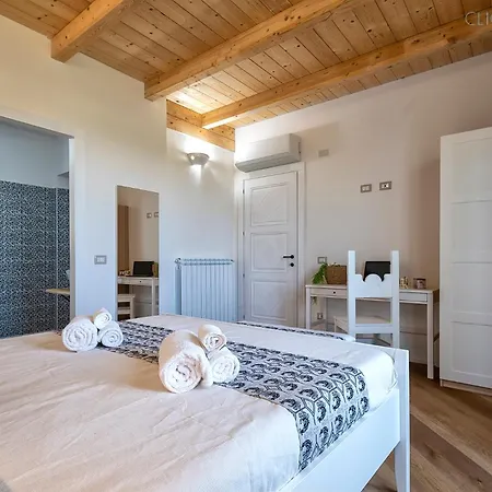 Willa Celeste Countryside Deluxe Near The Beaches Of Sardinia *